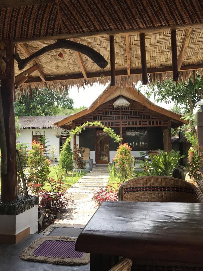 Villa Paradise Bukit Lawang Esterno foto
