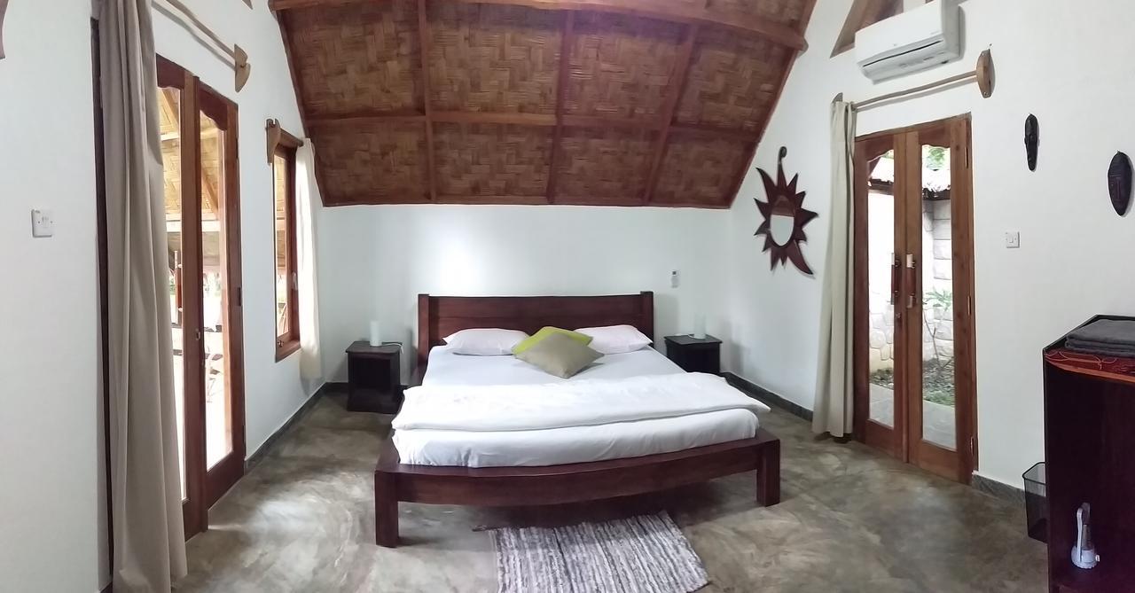 Villa Paradise Bukit Lawang Esterno foto